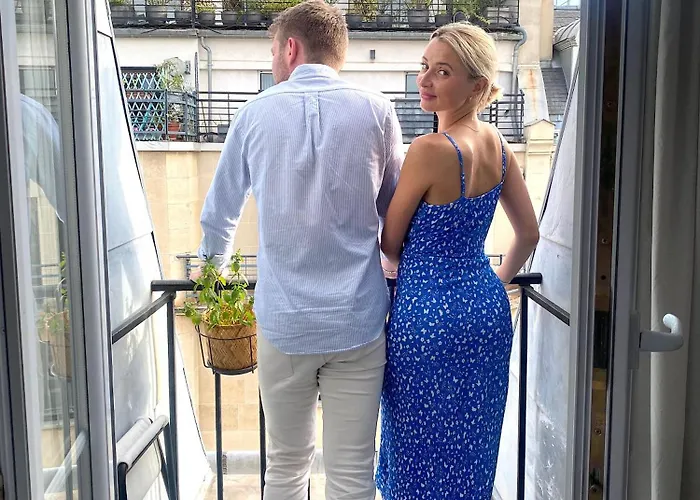 Avec Balcon L'arc De Triomphe * Paryż