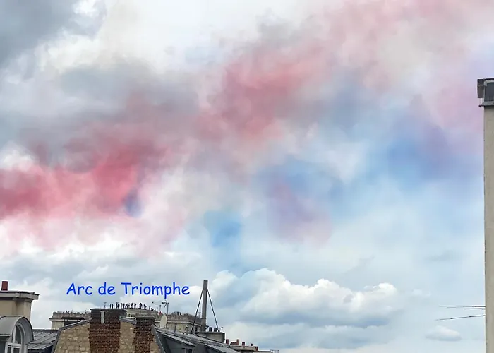Avec Balcon L'arc De Triomphe Apartament Paryż